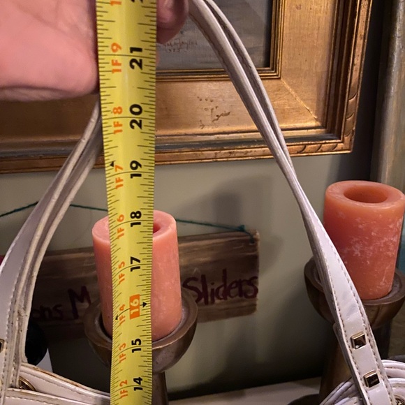 Liz Claiborne Basket Weave Tote - Picture 8 of 13